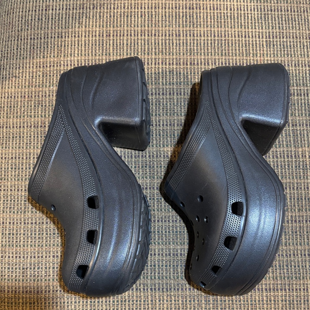 CROCS Women's Black Clog Platform Heels